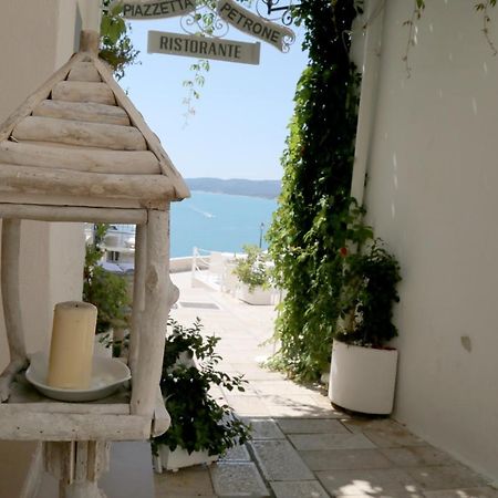 Piazzetta Petrone Apartments + Parking Vieste Exterior foto