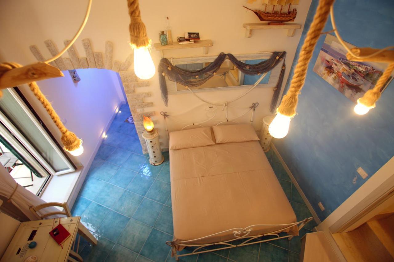 Piazzetta Petrone Apartments + Parking Vieste Exterior foto
